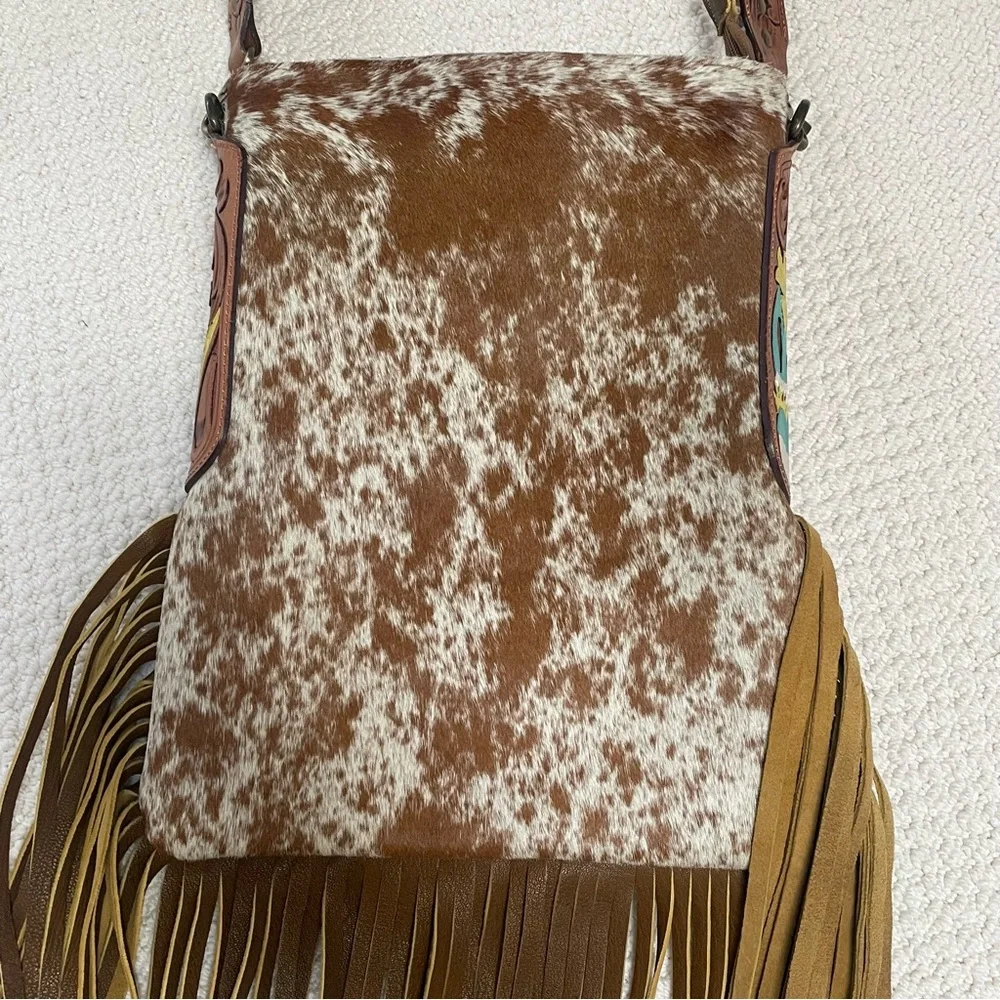 American Darling Cow Print Hair Fringe Western Purse Crossbody Messenger Bag - Picture 7 of 13